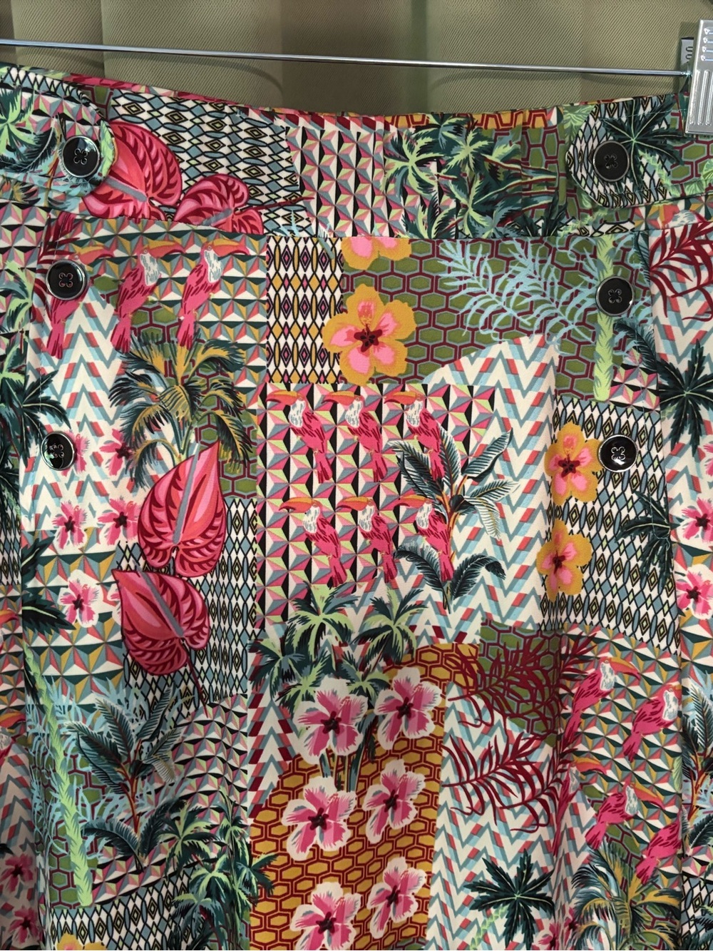 Robert Louis XL Tropical Multicolor
A-line Maxi Skirt, Very Good Condition - Picture 4 of 7